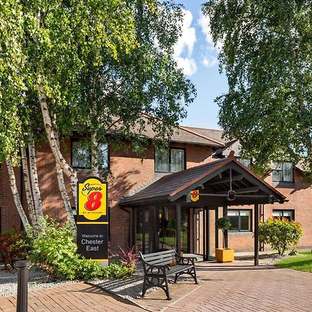 Super 8 By Wyndham Chester East Exterior photo